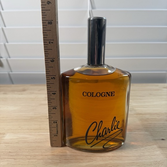 Vintage Charlie by Revlon Cologne Splash 16 Oz / Pint Original Formula Huge!